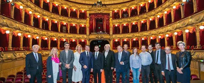 Le chef niçois de renom international Lionel Bringuier devient « Artiste Associé » de l'Orchestre Philharmonique de Nice