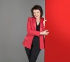 Anne Roumanoff aime les uns et les autres