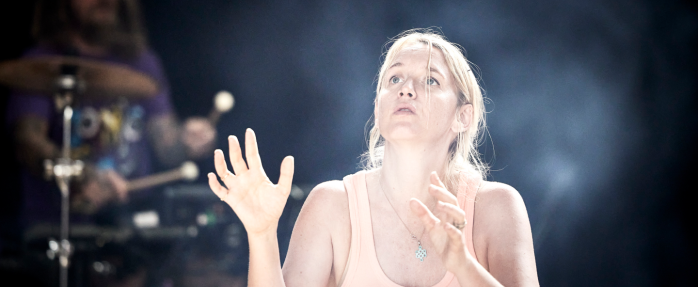 ANTHEA - Ludivine Sagnier saisissante dans "Le consentement" de Vanessa Springora